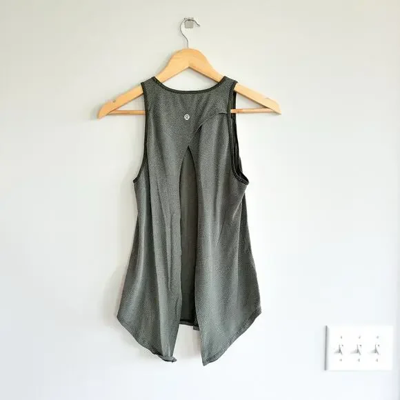 Lululemon All Tied Up Sleeveless Tank Top Green - Picture 2 of 6